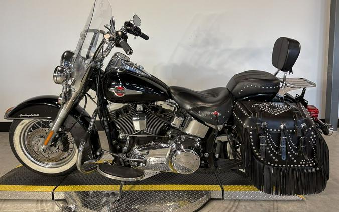 2016 Harley-Davidson® Softail® Heritage Softail® Classic