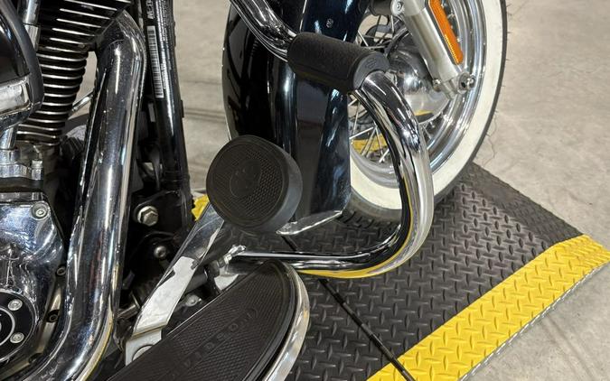 2016 Harley-Davidson® Softail® Heritage Softail® Classic