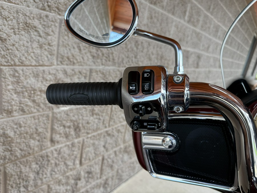 2018 Indian Roadmaster® Classic ABS