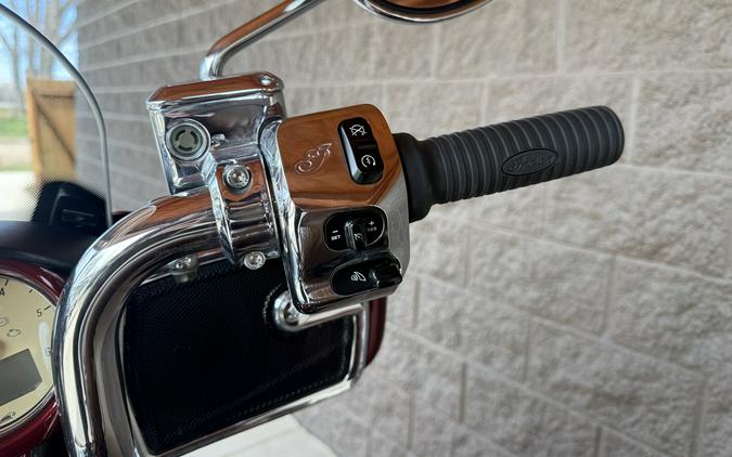 2018 Indian Roadmaster® Classic ABS