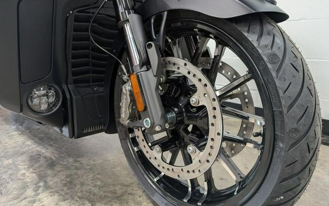 2026 Indian Pursuit Dark Horse 112 W/ Powerband Audio Black