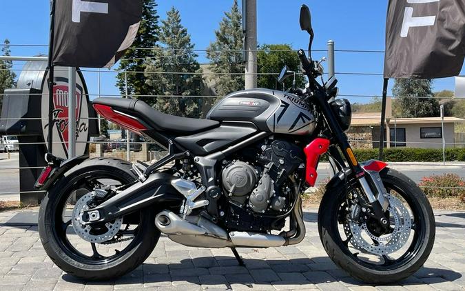 2023 Triumph Trident 660 Silver Ice Diablo Red