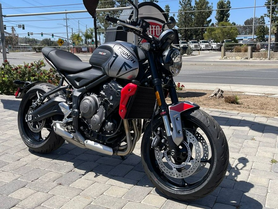 2023 Triumph Trident 660 Silver Ice Diablo Red