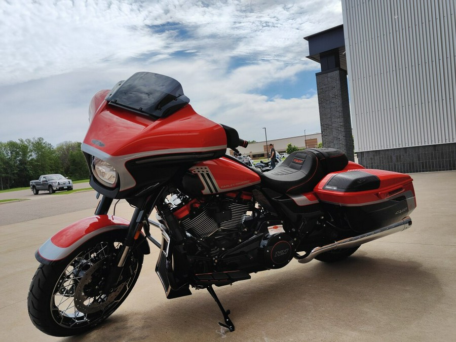 2024 Harley-Davidson CVO™ Street Glide® Legendary Orange