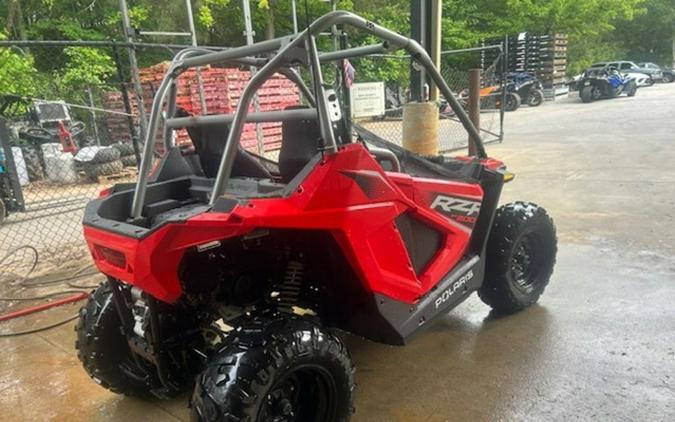 2026 Polaris RZR 200 EFI