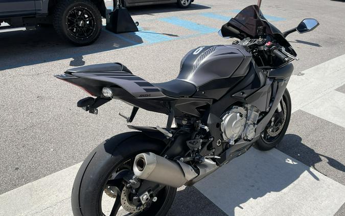 2016 Yamaha YZF-R1S