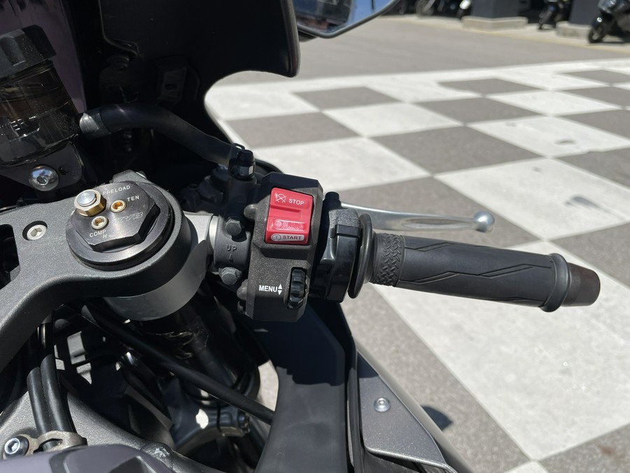 2016 Yamaha YZF-R1S