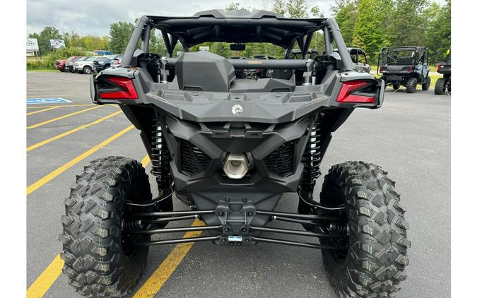 2025 Can-Am MAVERICK MAX X3 X DS TURBO RR