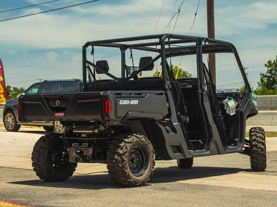 2025 Can-Am® Defender MAX HD7