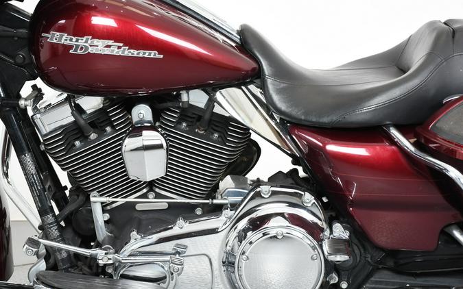 FLHXS 2014 Street Glide® Special