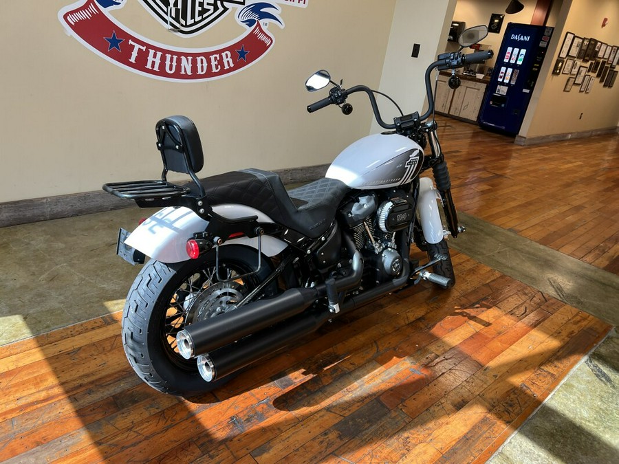 Used 2021 Harley-Davidson Street Bob 114 Cruiser Motorcycle For Sale Near Memphis, TN