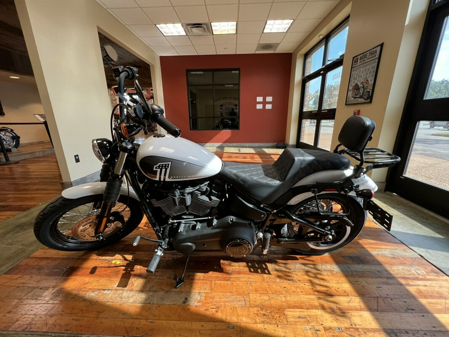 Used 2021 Harley-Davidson Street Bob 114 Cruiser Motorcycle For Sale Near Memphis, TN