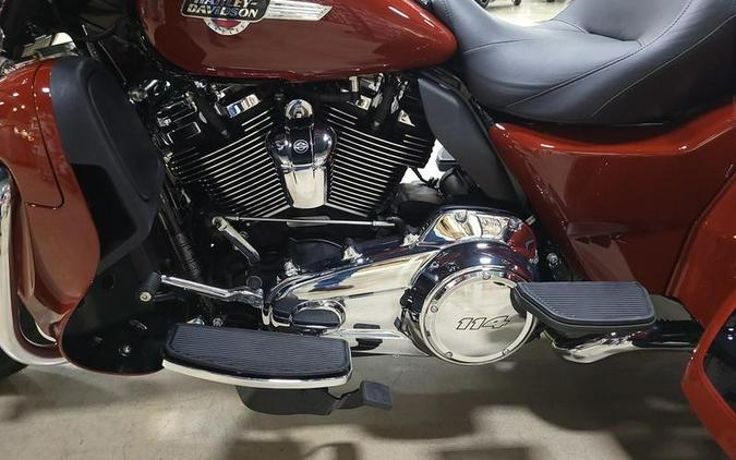 2024 Harley-Davidson® FLHTCUTG - Tri Glide® Ultra