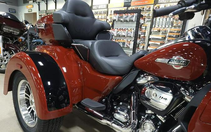 2024 Harley-Davidson® FLHTCUTG - Tri Glide® Ultra