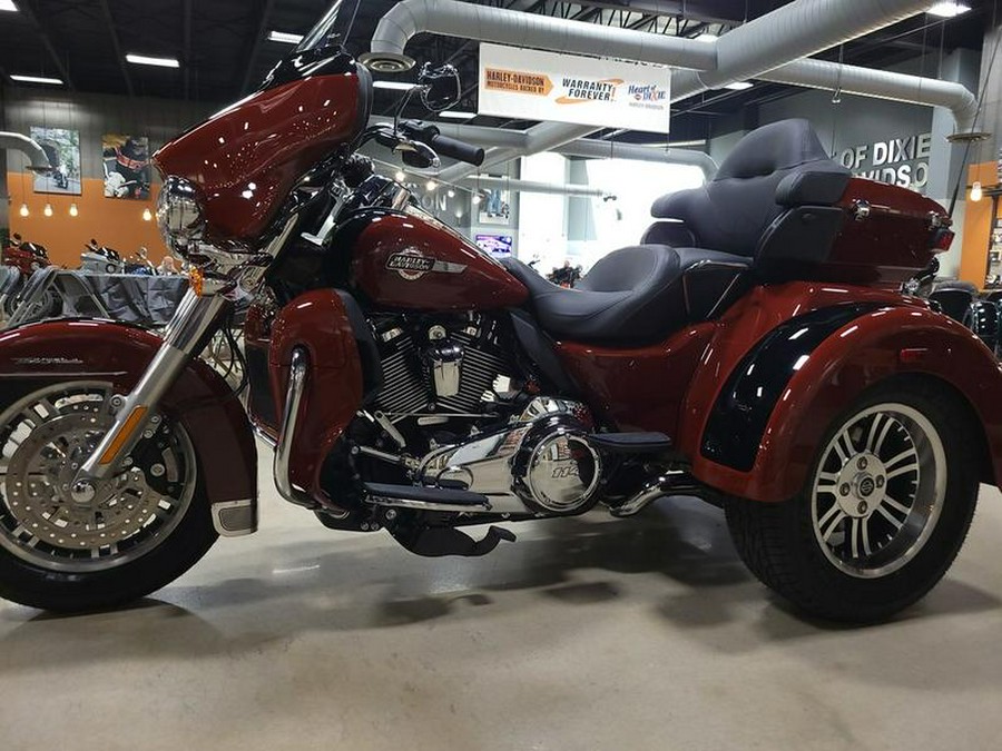 2024 Harley-Davidson® FLHTCUTG - Tri Glide® Ultra