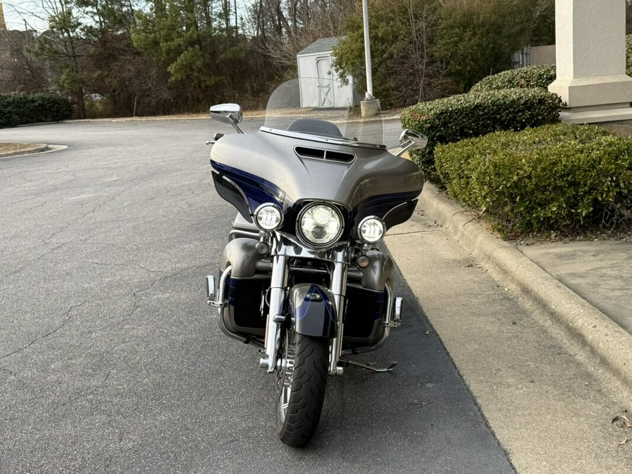 FLHTKSE 2017 CVO™ Limited