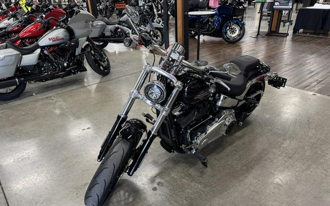 2025 Harley-Davidson Breakout