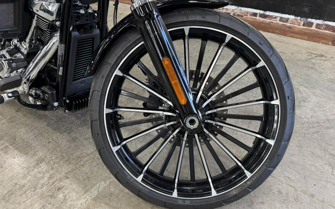 2025 Harley-Davidson Breakout