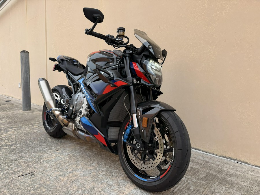 2024 BMW M 1000 R