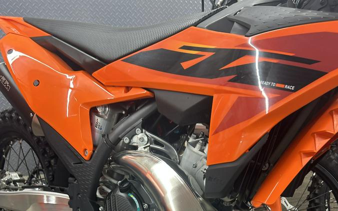 2025 KTM SX 300