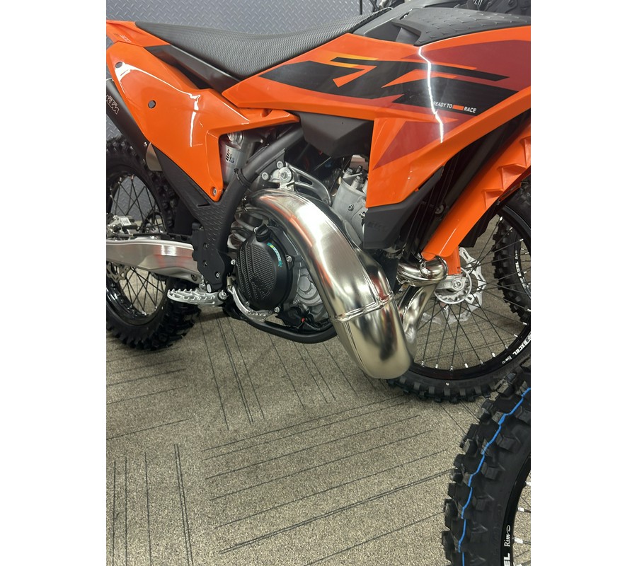 2025 KTM SX 300