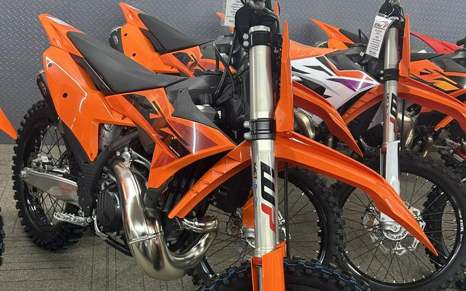 2025 KTM SX 300