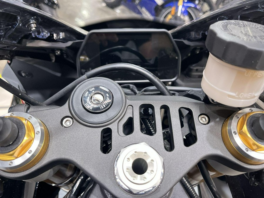 2026 Yamaha YZF-R1M