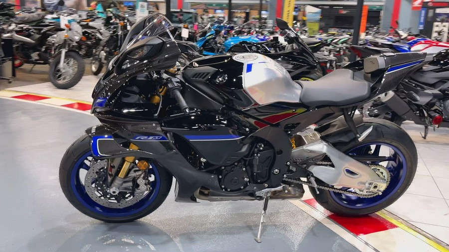 2026 Yamaha YZF-R1M