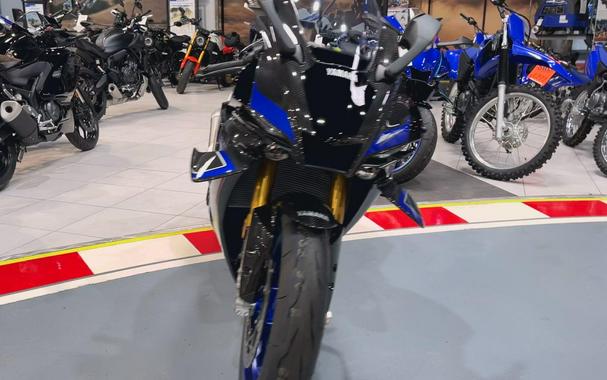 2026 Yamaha YZF-R1M