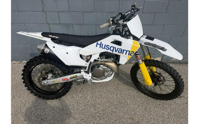 2026 FC 450, wtih WP XACT PRO 8950 SHOCK ABSORBER - Husqvarna Motorcycles