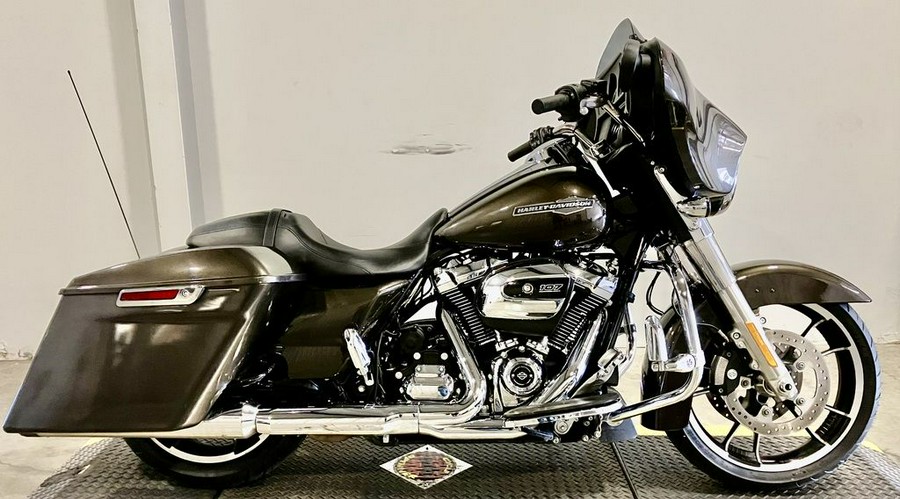 2021 Harley-Davidson® FLHX - Street Glide®