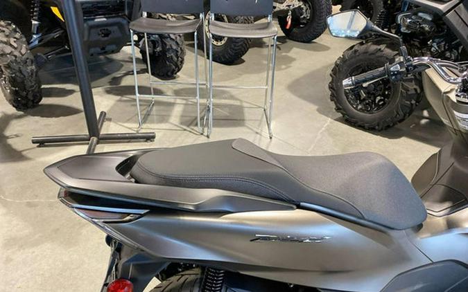 2023 Honda® PCX