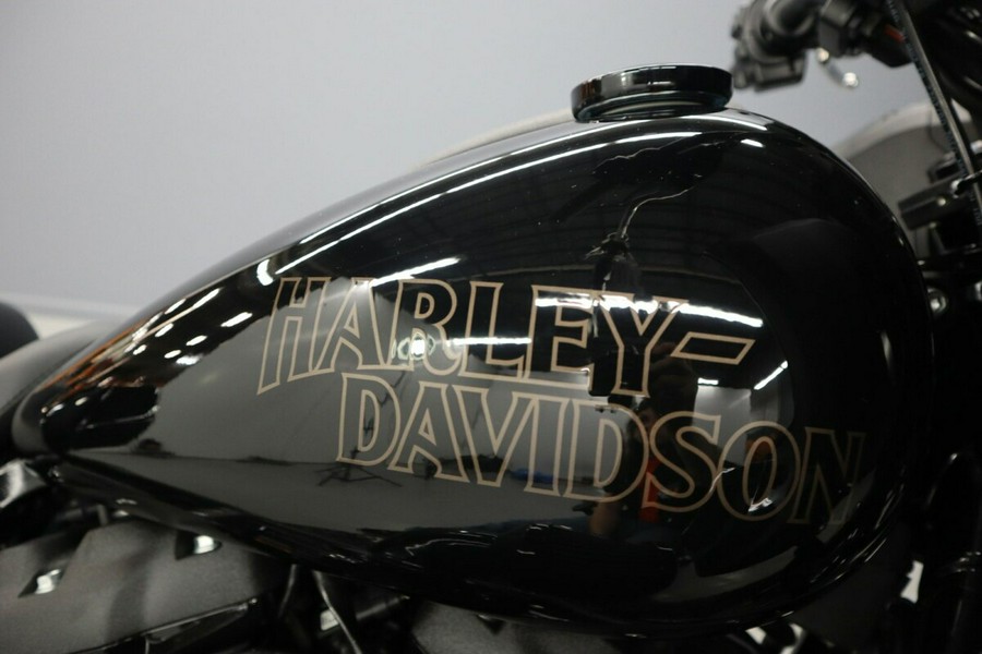 2023 Harley-Davidson® Low Rider® ST