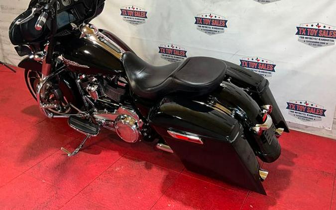 2020 Harley-Davidson Street Glide Base