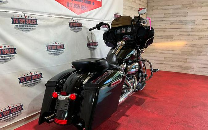 2020 Harley-Davidson Street Glide Base