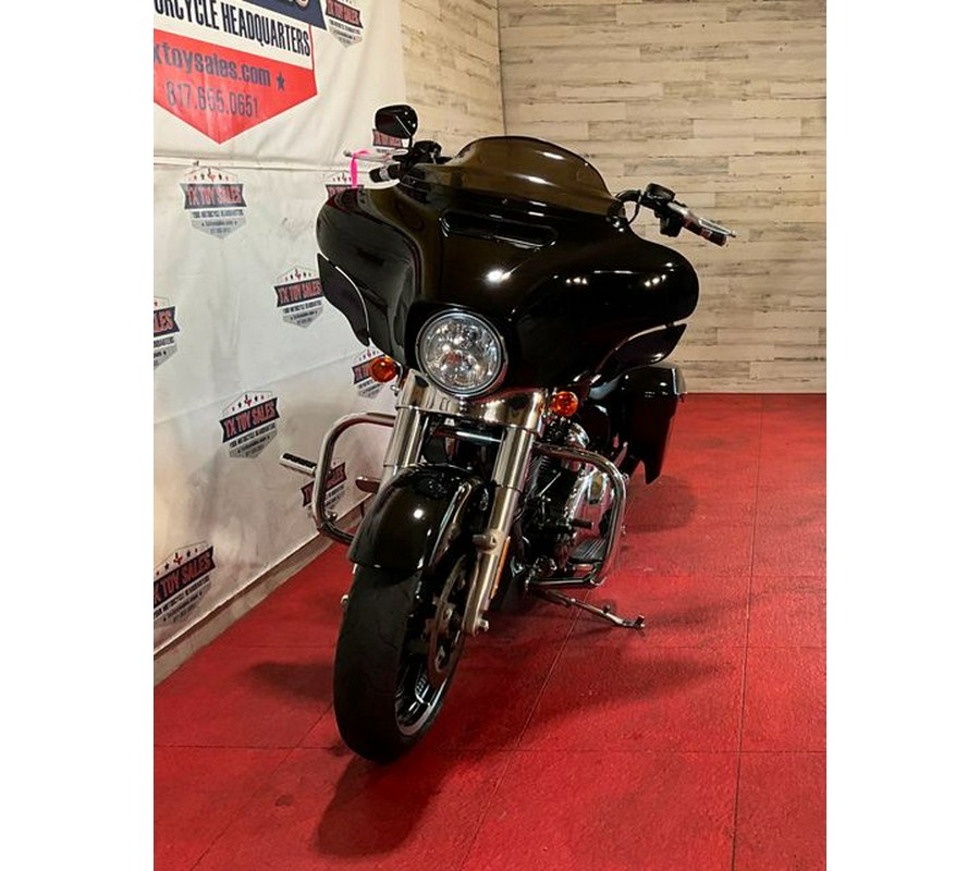 2020 Harley-Davidson Street Glide Base