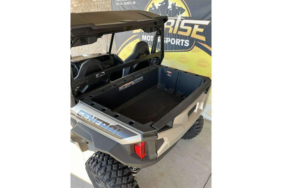 2024 Polaris Industries GENERAL® XP 1000 Ultimate