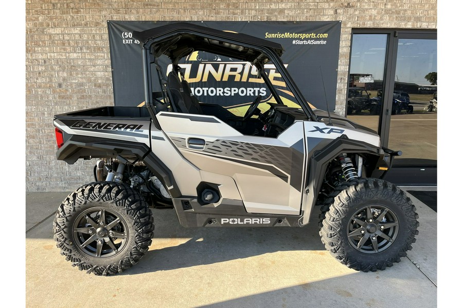 2024 Polaris Industries GENERAL® XP 1000 Ultimate