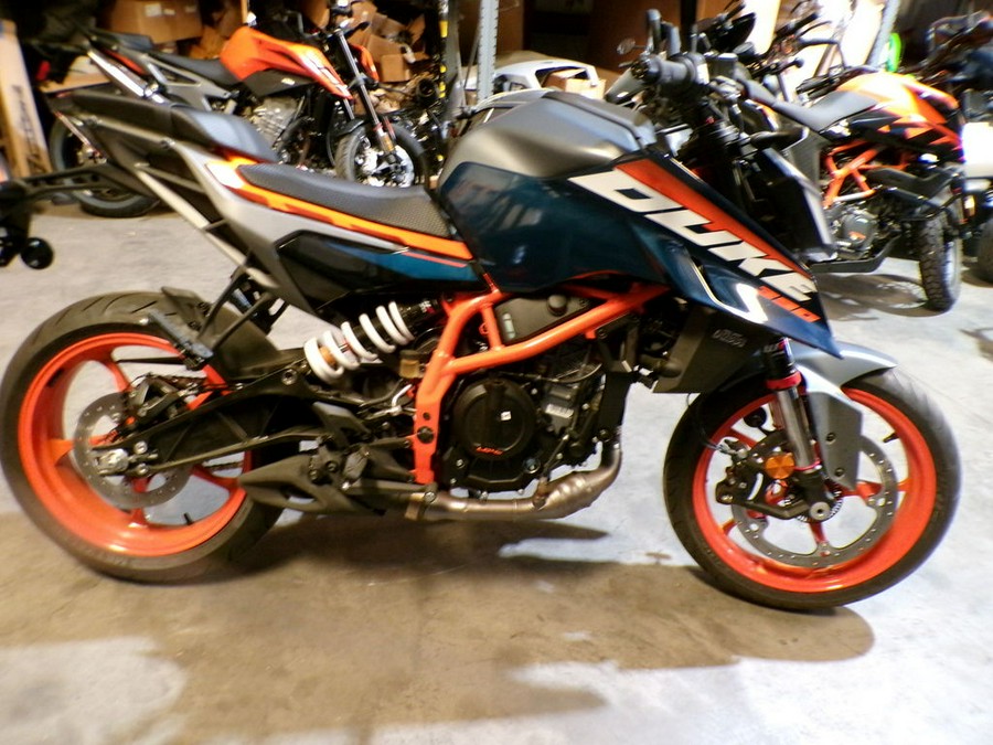 2024 KTM 390 Duke