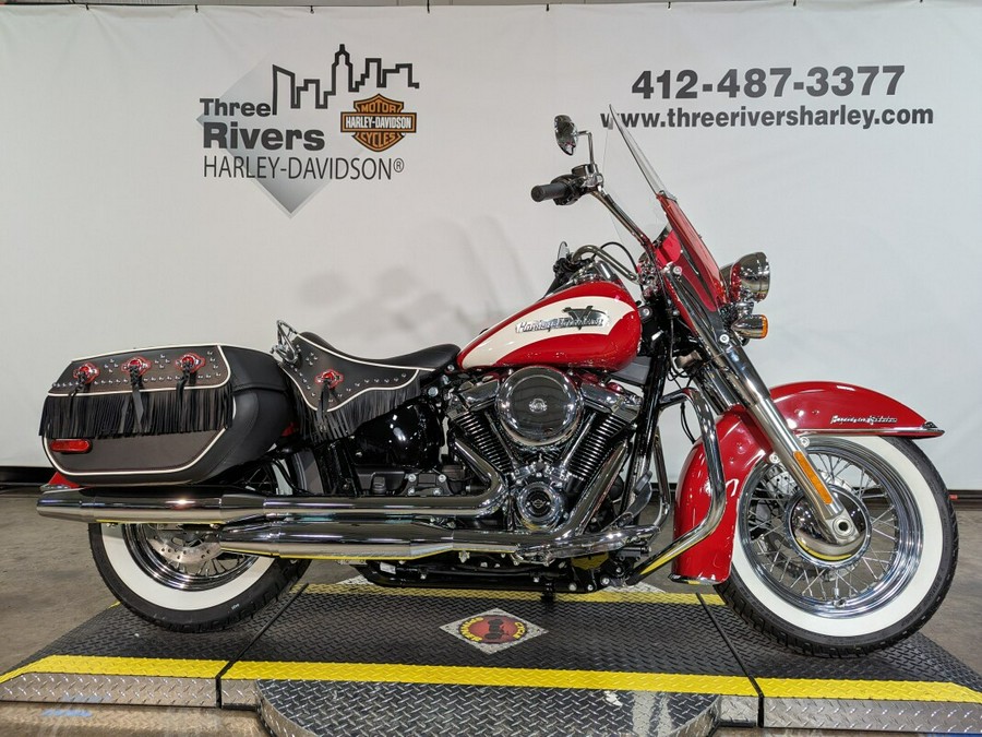 2024 Harley-Davidson® Hydra-Glide Revival Redline Red