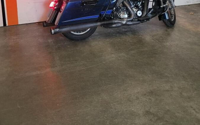 2012 Harley-Davidson® Road Glide® Ultra Big Blue Pearl FLTRU103