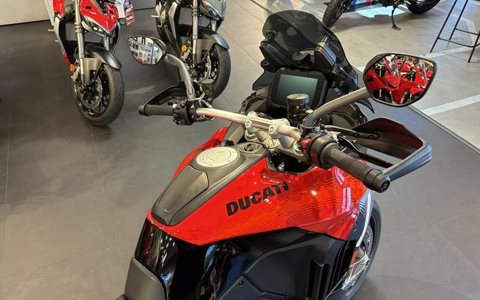 2026 Ducati Multistrada V4 Pikes Peak Livery
