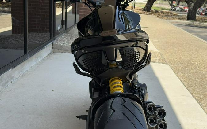 2025 Ducati Diavel V4 Thrilling Black