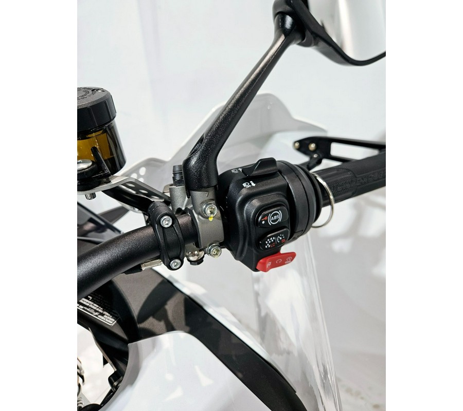 2024 MV Agusta LXP Orioli