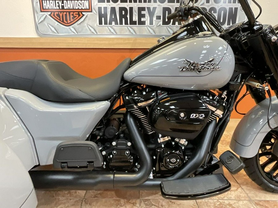 2024 Harley-Davidson® FLRT - Freewheeler®