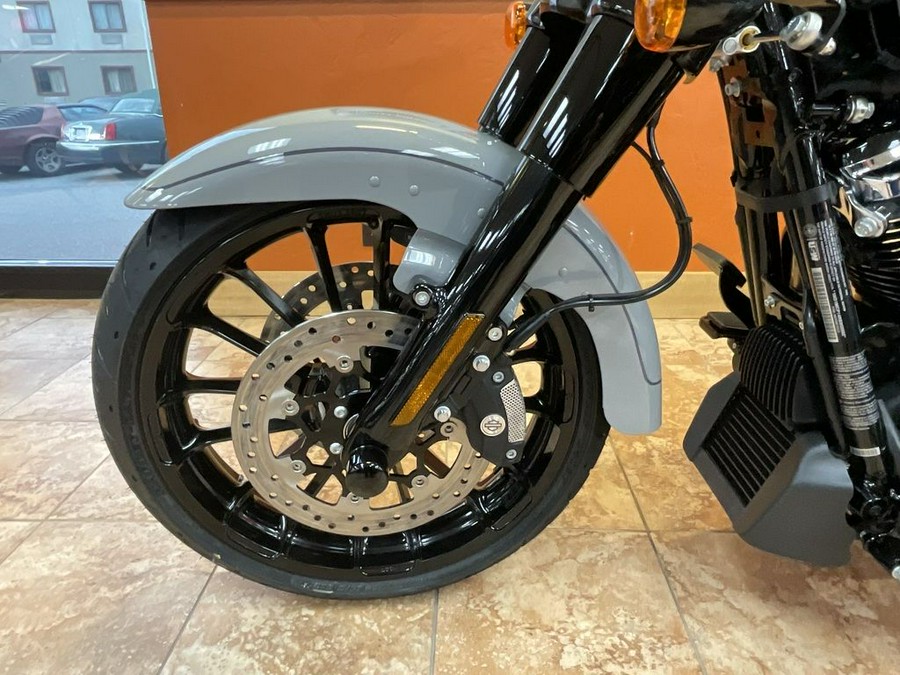 2024 Harley-Davidson® FLRT - Freewheeler®