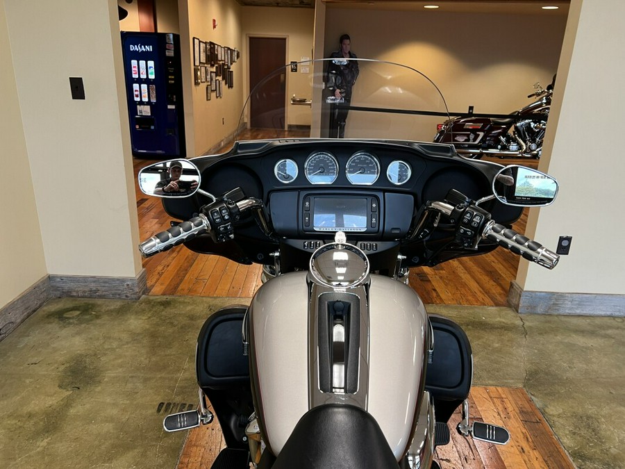 Used 2018 Harley-Davidson Tri-Glide Ultra Trike For Sale Near Memphis, TN