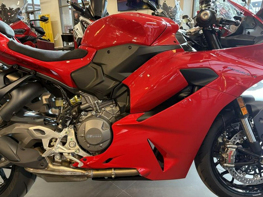 2026 Ducati Panigale V2