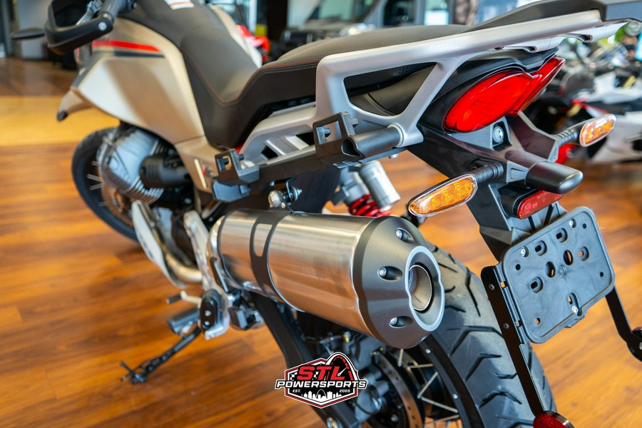 2025 Moto Guzzi V85 TT Travel - BRONZO DESERTO