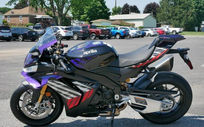 2027 Aprilia Tuono V4 Factory